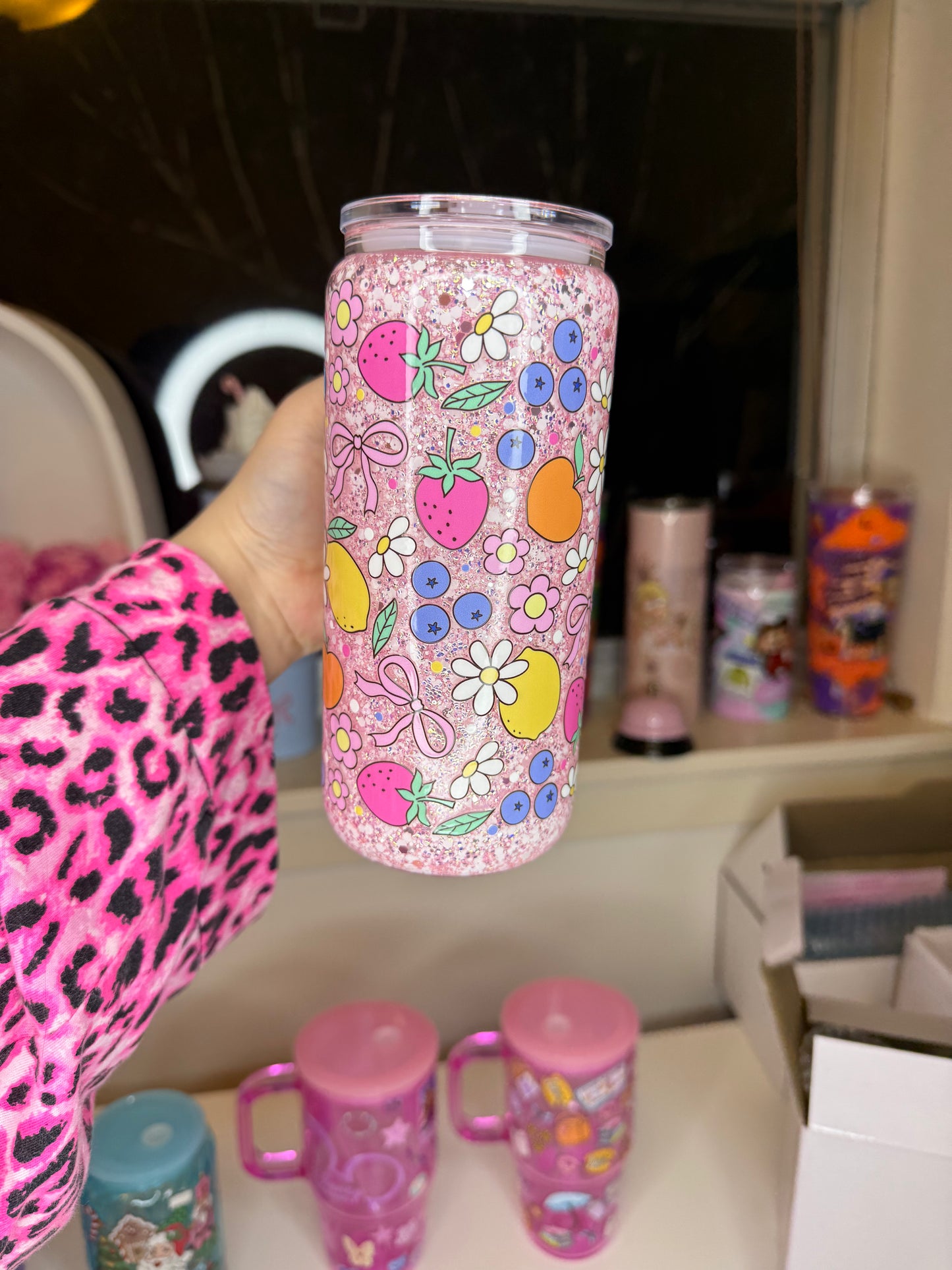 16oz Glass Handle Snowglobe Tumbler
