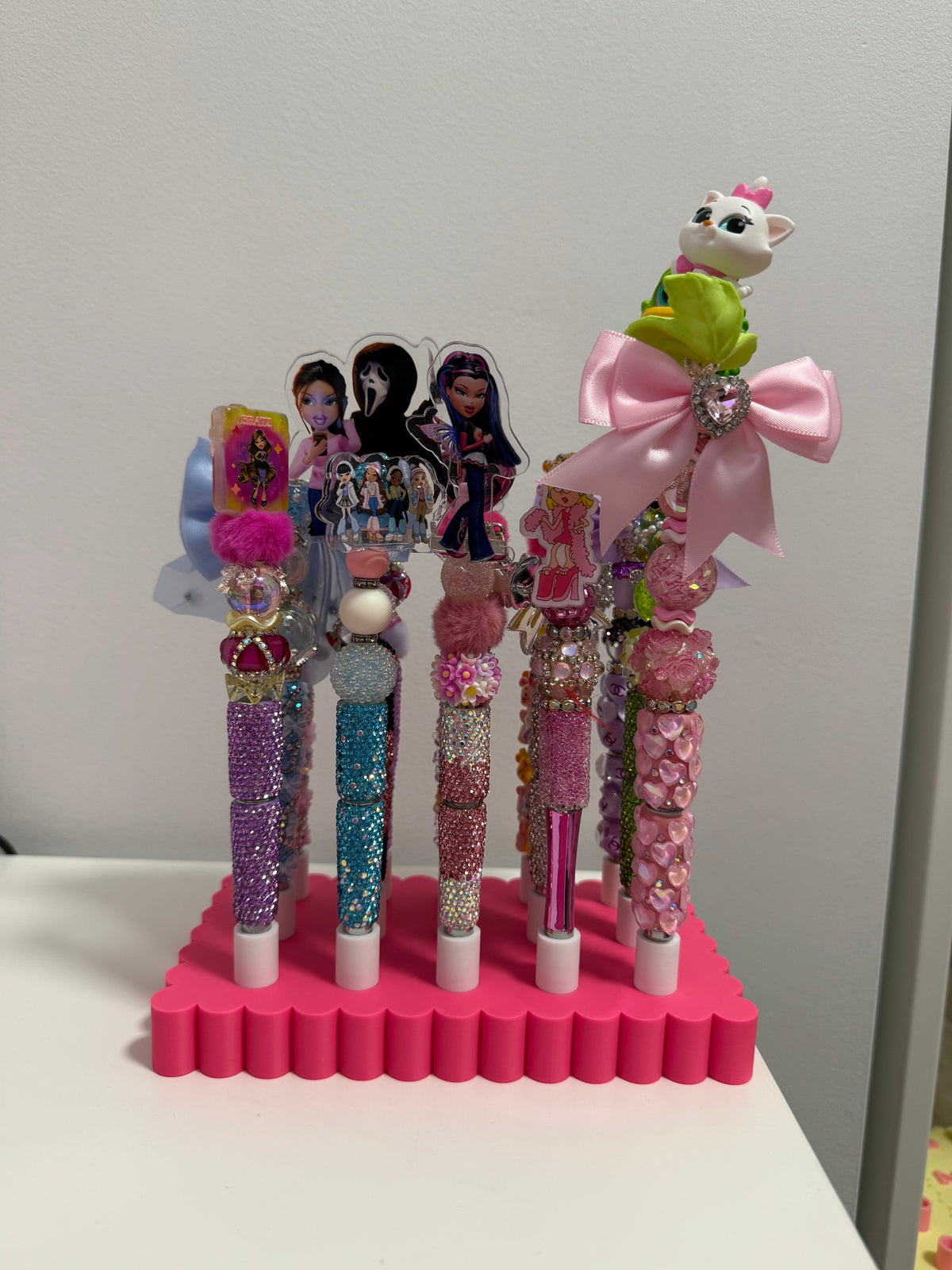 15 Slot Pen Stand