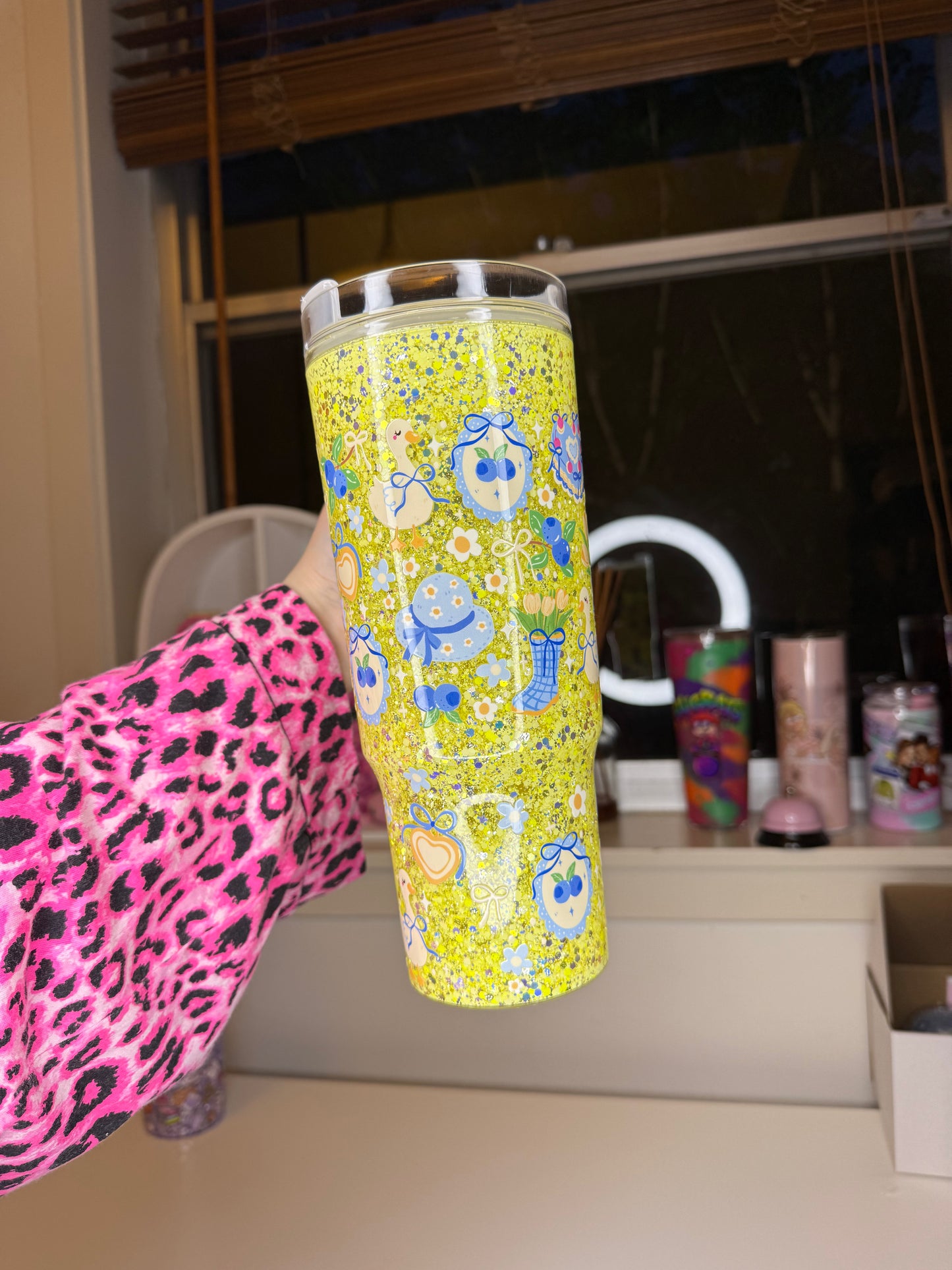 40oz Acrylic Snowglobe Tumbler