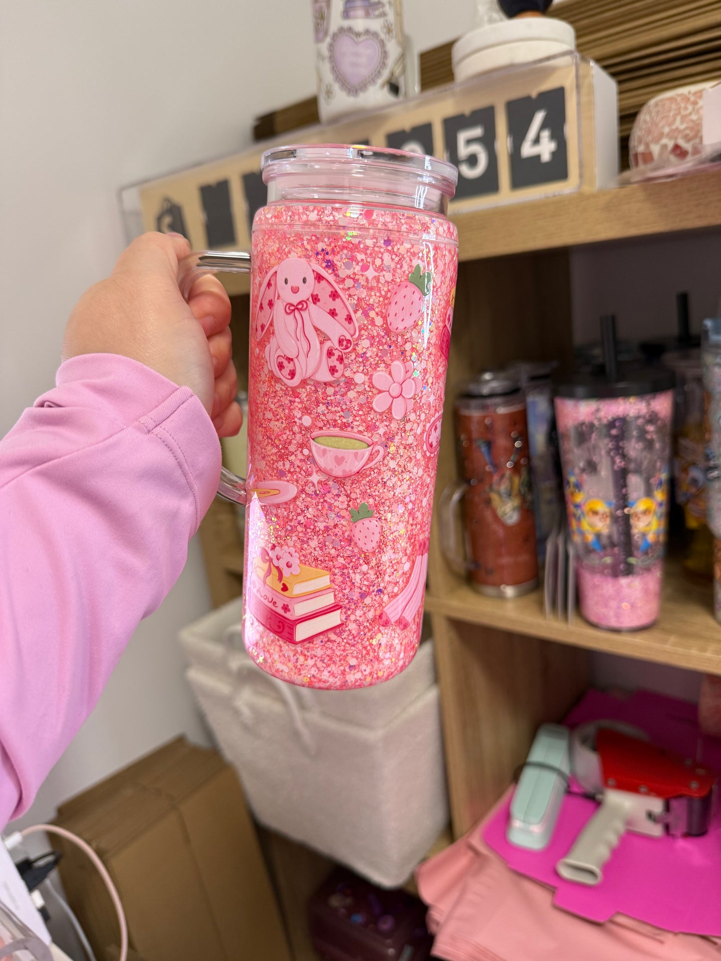 20oz Tall Handle Acrylic Snowglobe