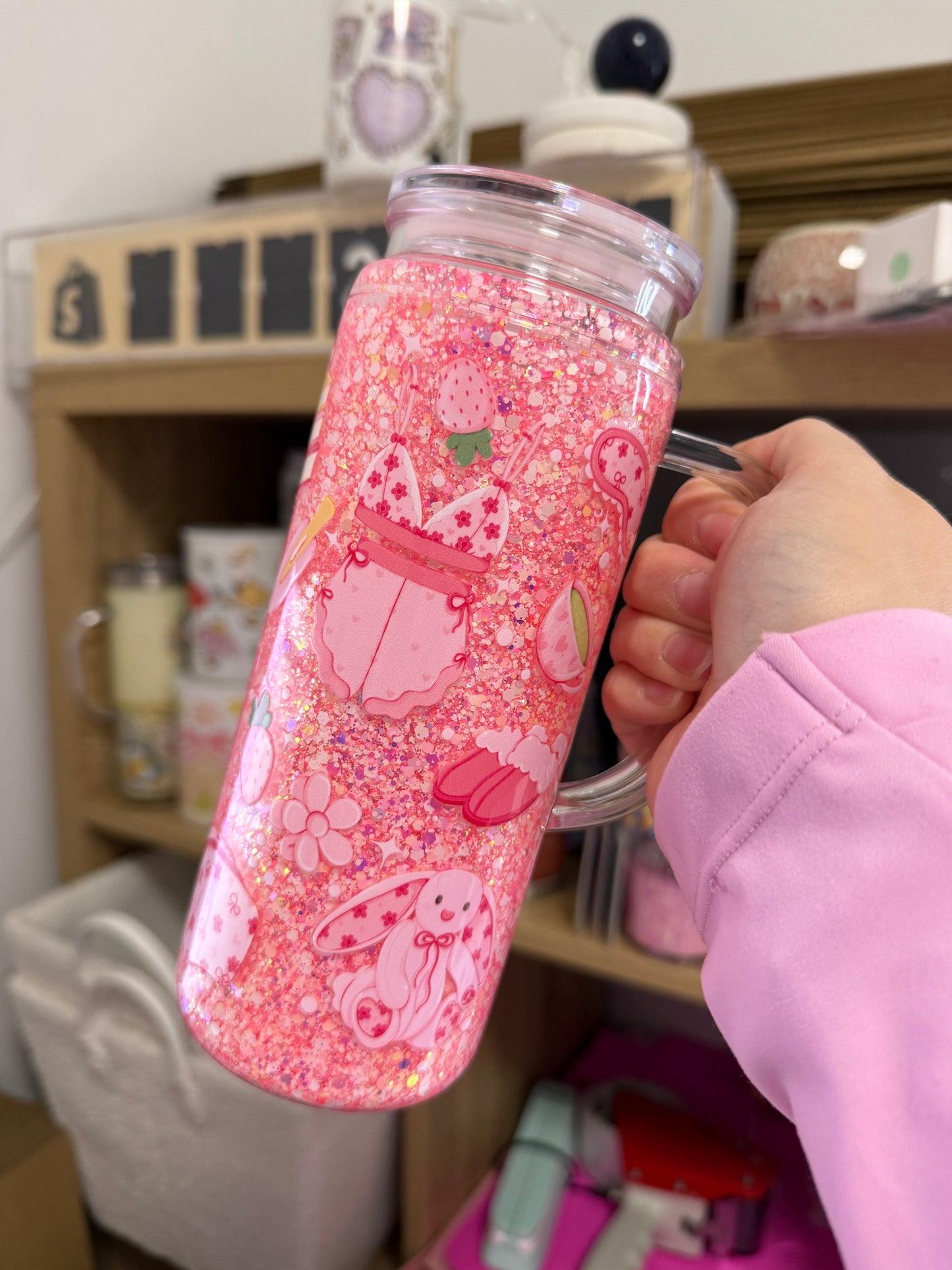 20oz Tall Handle Acrylic Snowglobe