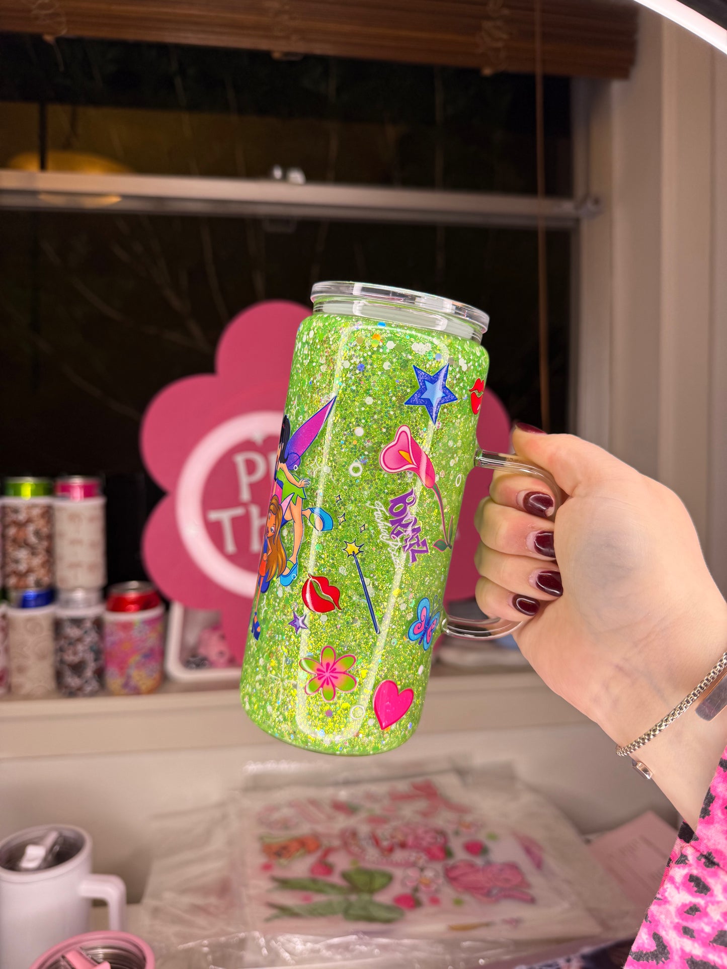Fashion Pixies 16oz Glass Handle